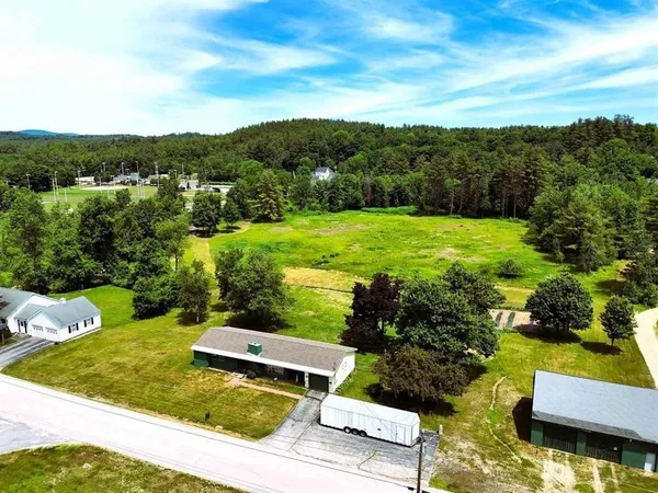 $900,000 | 15 Evans Road, Peterborough, NH 03458