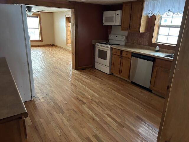 112 Carter Brock Road Pineville, KY 40977 - Photo 3 of 12 IMG_3905