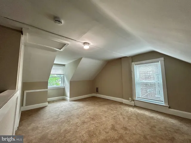 $250,000 | 44 East 2nd Street, Pottstown, PA 19464