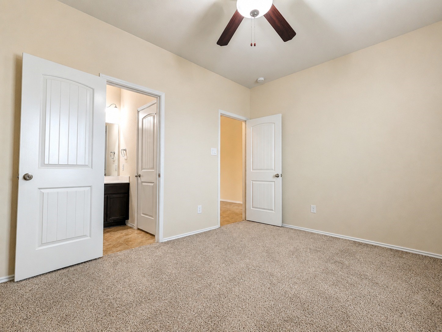 24315 Ravenna Landing Loop Spring, TX 77389 - Photo 22 of 37 an empty room with closet and windows