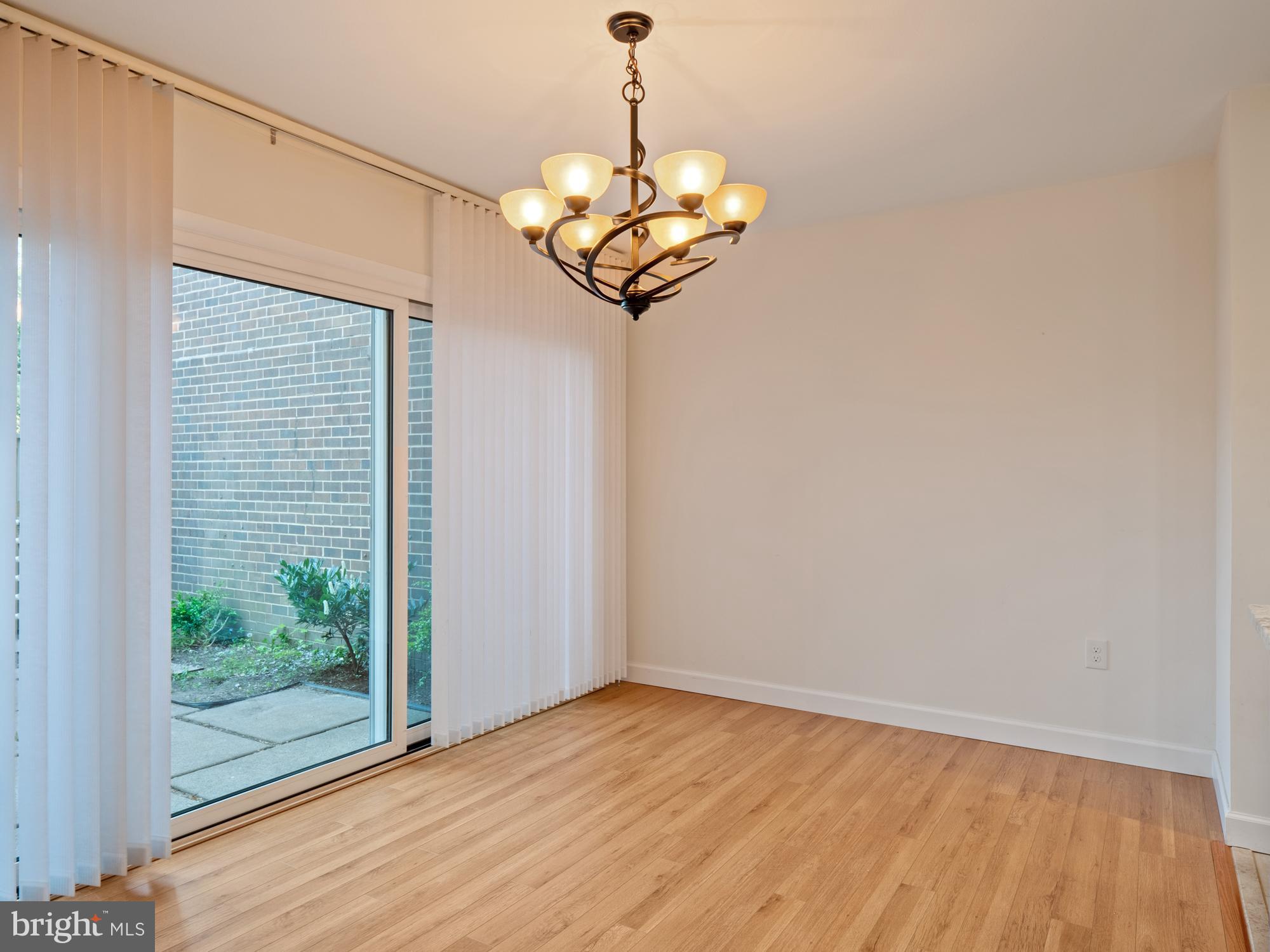 11382 Links Drive Reston, VA 20190 - Photo 13 of 35