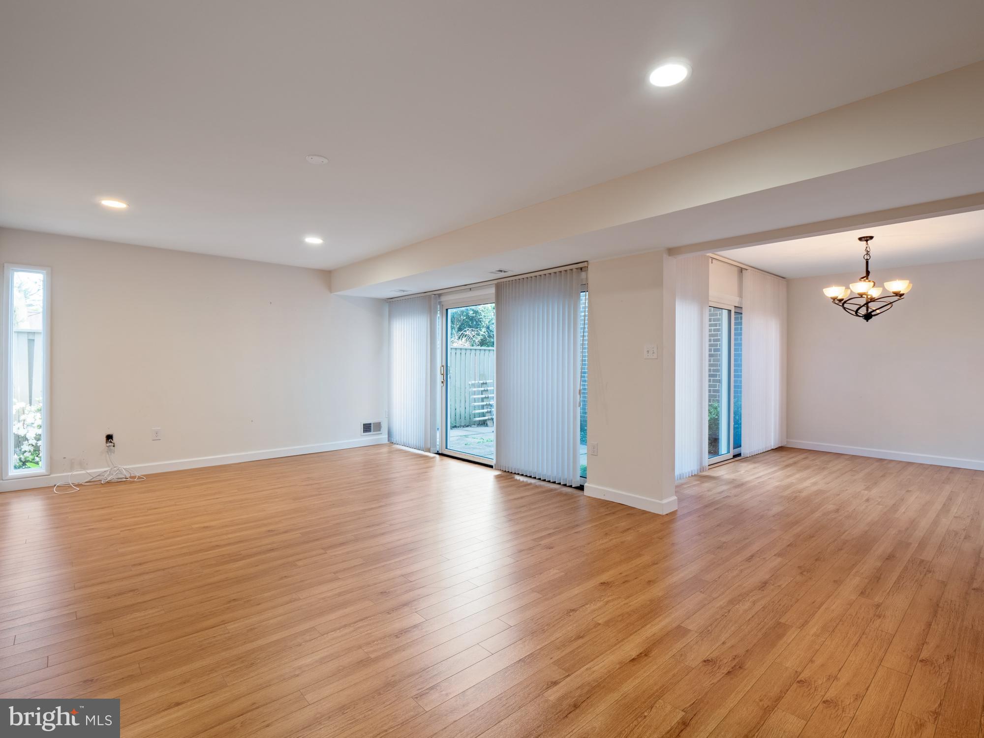 11382 Links Drive Reston, VA 20190 - Photo 16 of 35