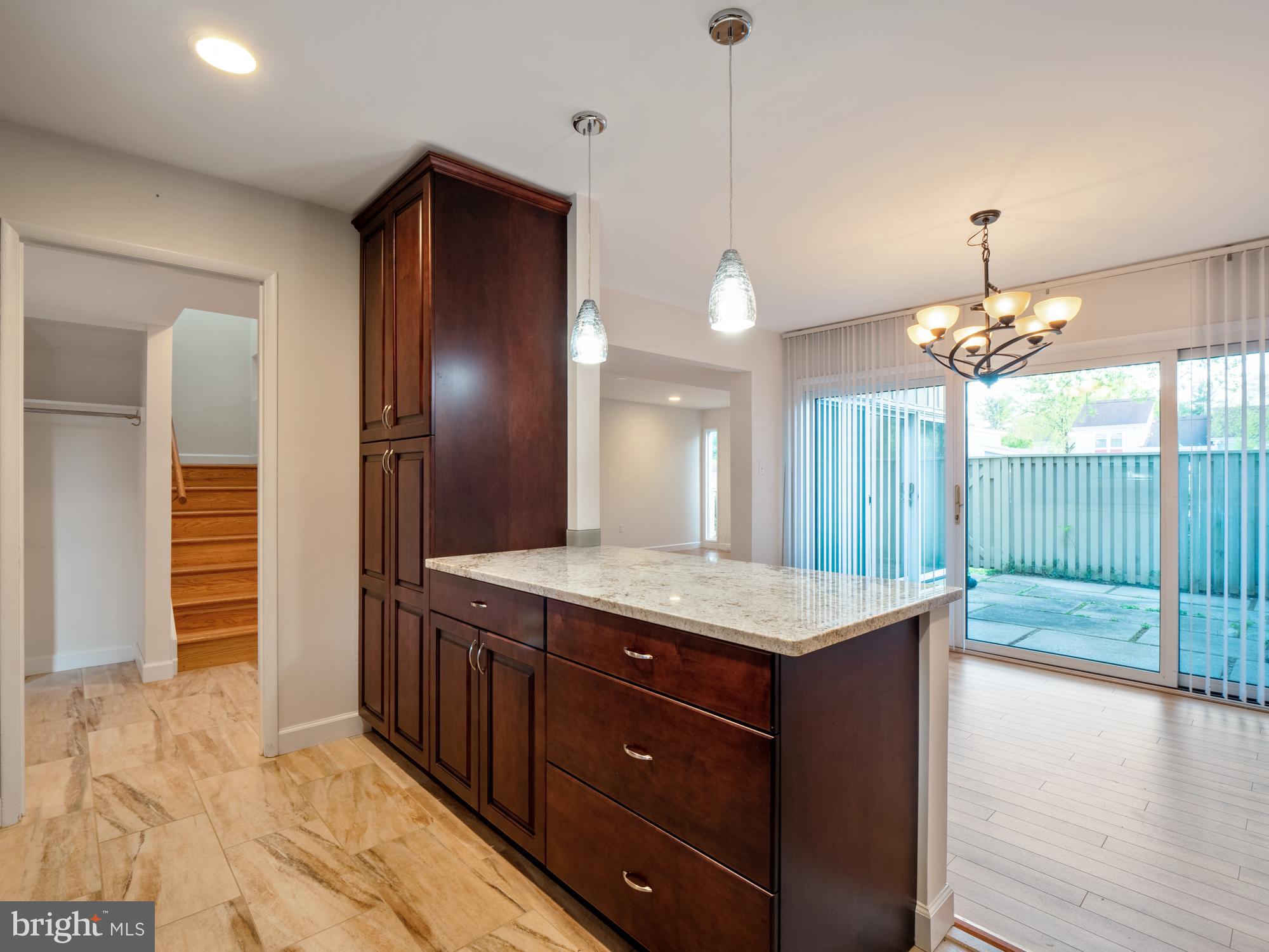 11382 Links Drive Reston, VA 20190 - Photo 8 of 35