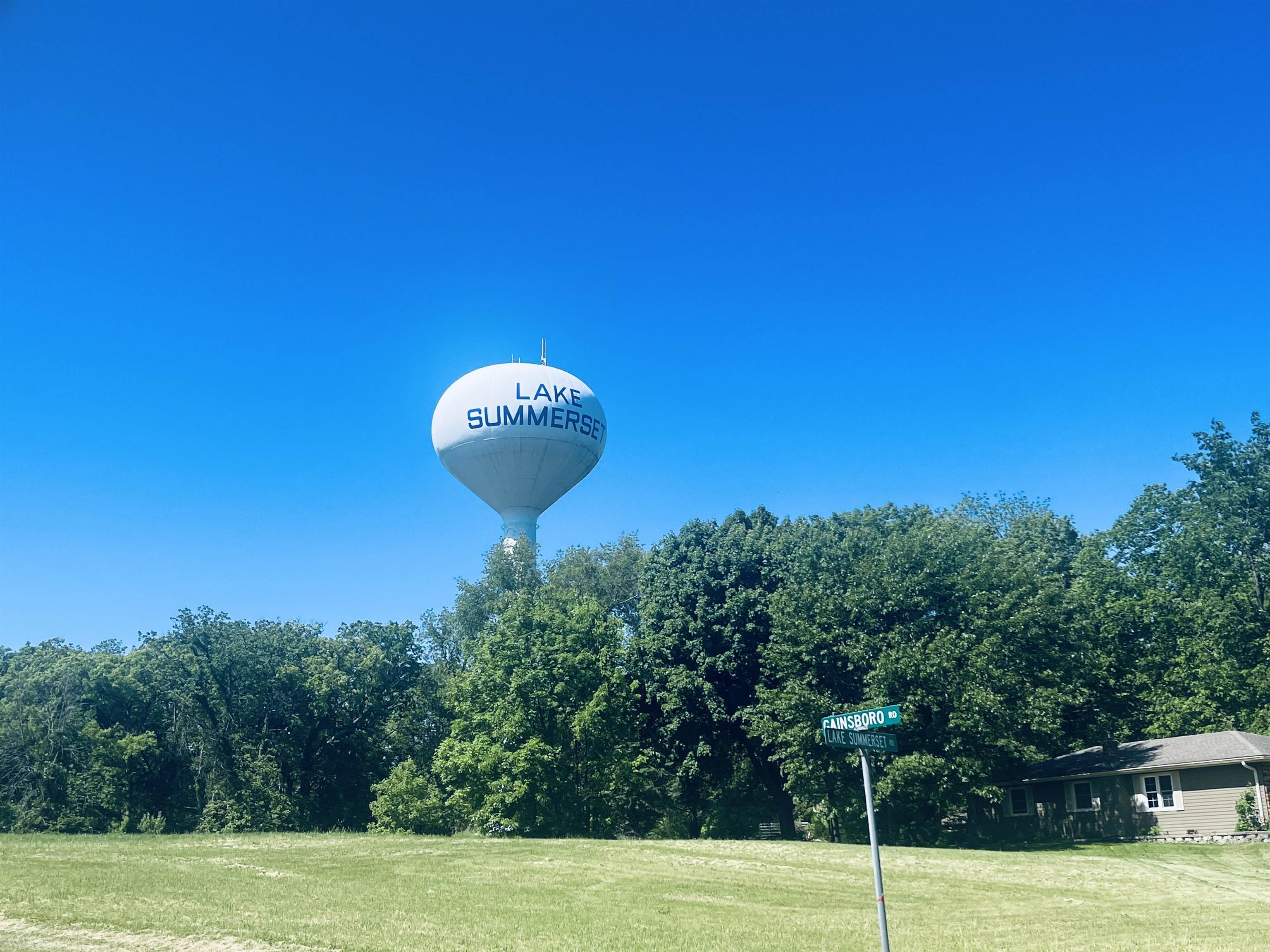 1094 Drexel Road Lake Summerset, IL 61019 - Photo 16 of 21 a view of a tennis court