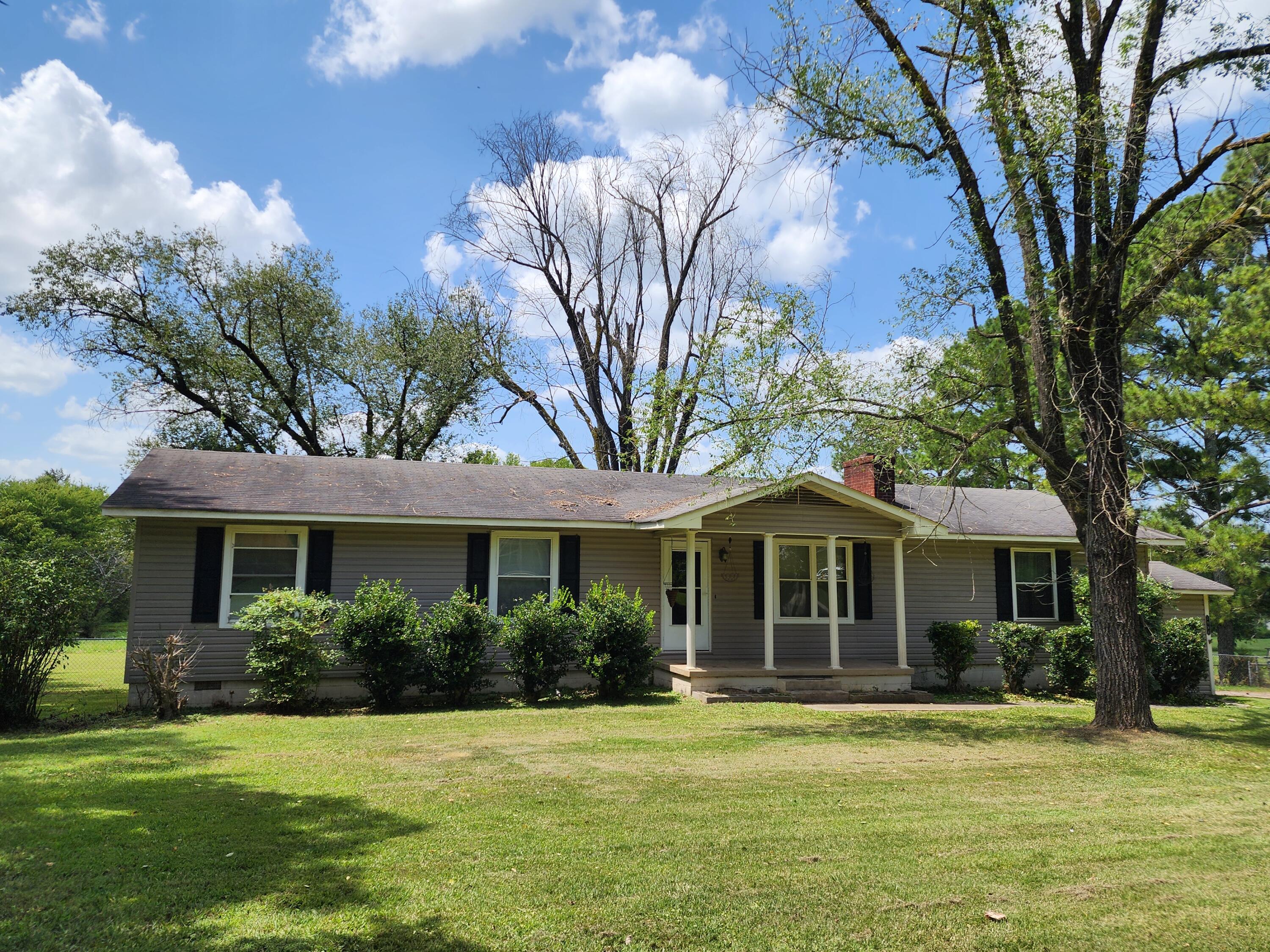 1894 Old Lafayette Road Rock Spring, GA 30739 - Photo 2 of 61 1000062634