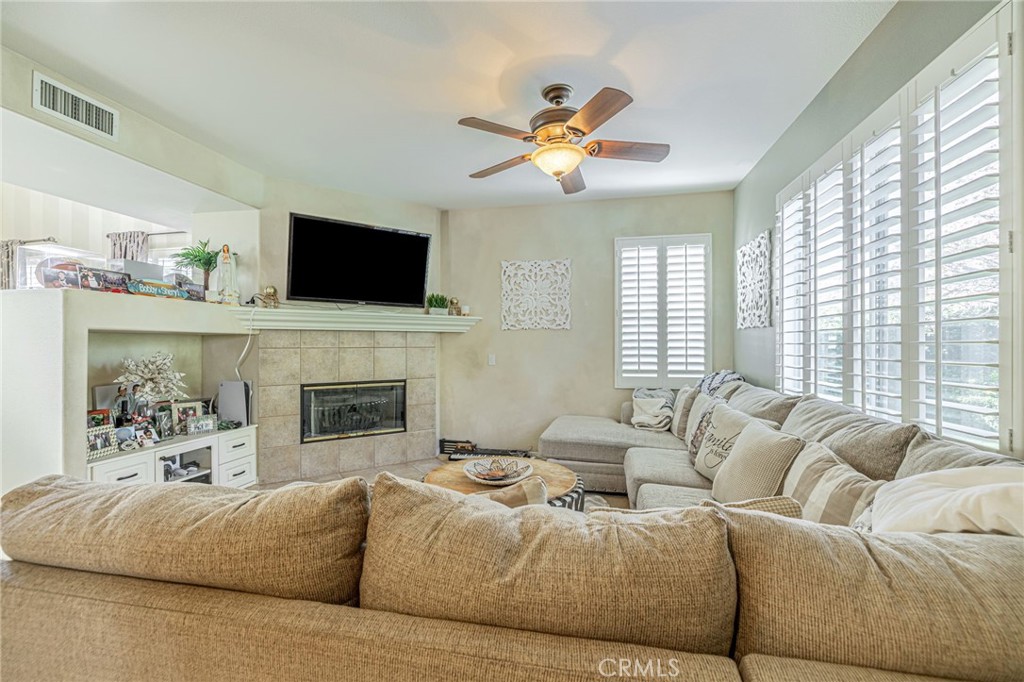 24345 Caladium Place Valencia, CA 91354 - Photo 13 of 59 Family Room w/ custom entertainment center