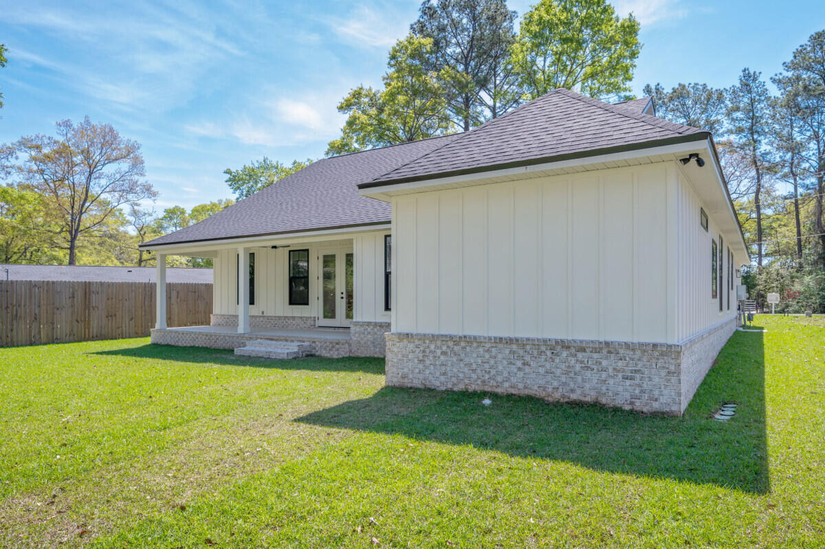 2805 Lake Silver Road Crestview, FL 32536 - Photo 44 of 46 45