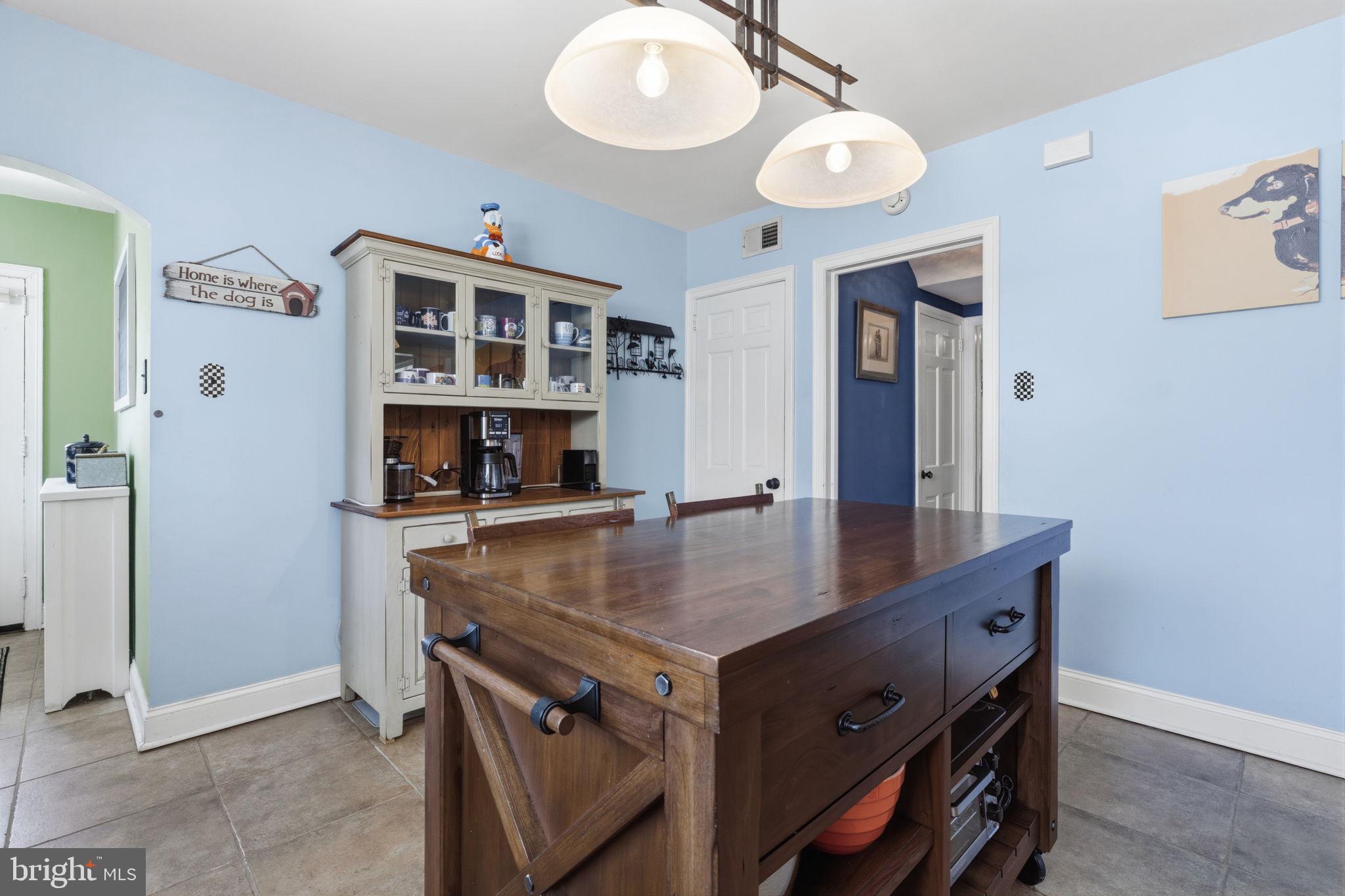 1242 Gordon Road Jenkintown, PA 19046 - Photo 16 of 48