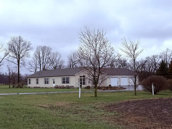 $295,000 | 4492 West 800th Street North, Rensselaer, IN 47978