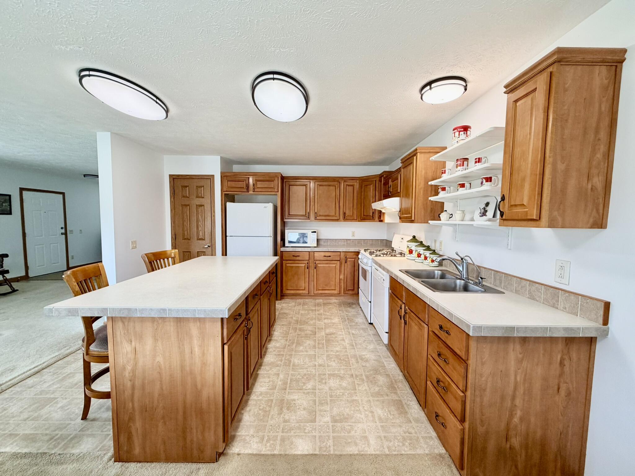 4492 West 800th Street North Rensselaer, IN 47978 - Photo 18 of 39 2048x1536