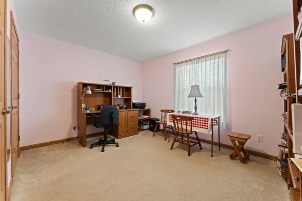 $295,000 | 4492 West 800th Street North, Rensselaer, IN 47978
