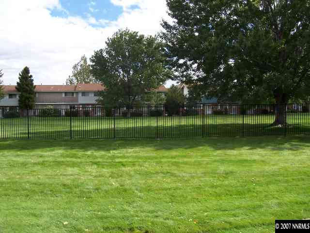 159 Smithridge, Unit 159 Reno, NV 89502 - Photo 6 of 9 Photo 6