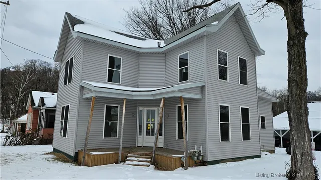 $150,000 | 1002 West Main Street, New Albany, IN 47150