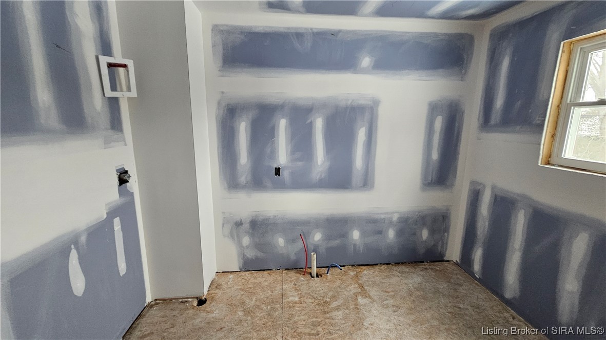 1002 West Main Street New Albany, IN 47150 - Photo 37 of 88 Upstairs Unit - Full Bath