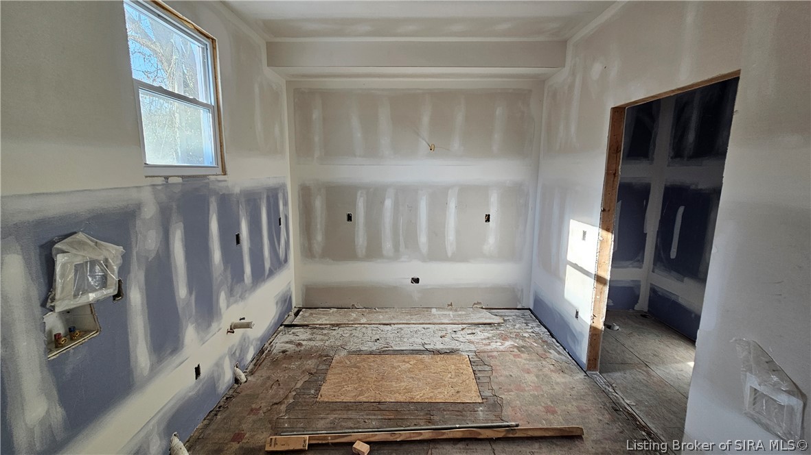 1002 West Main Street New Albany, IN 47150 - Photo 65 of 88 1st Floor Unit #2 - Kitchen