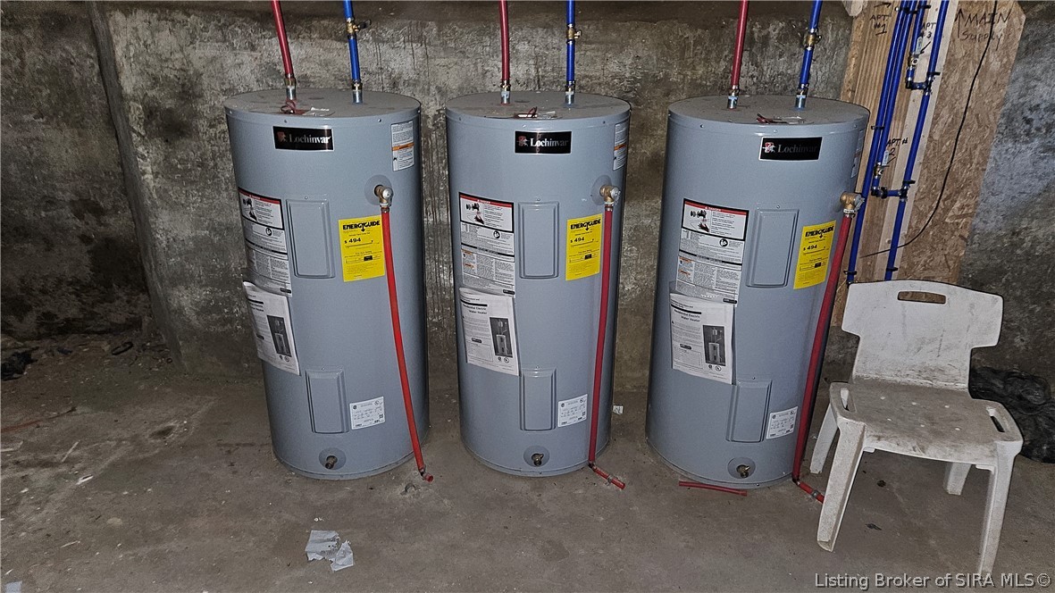 1002 West Main Street New Albany, IN 47150 - Photo 81 of 88 Water Heaters
