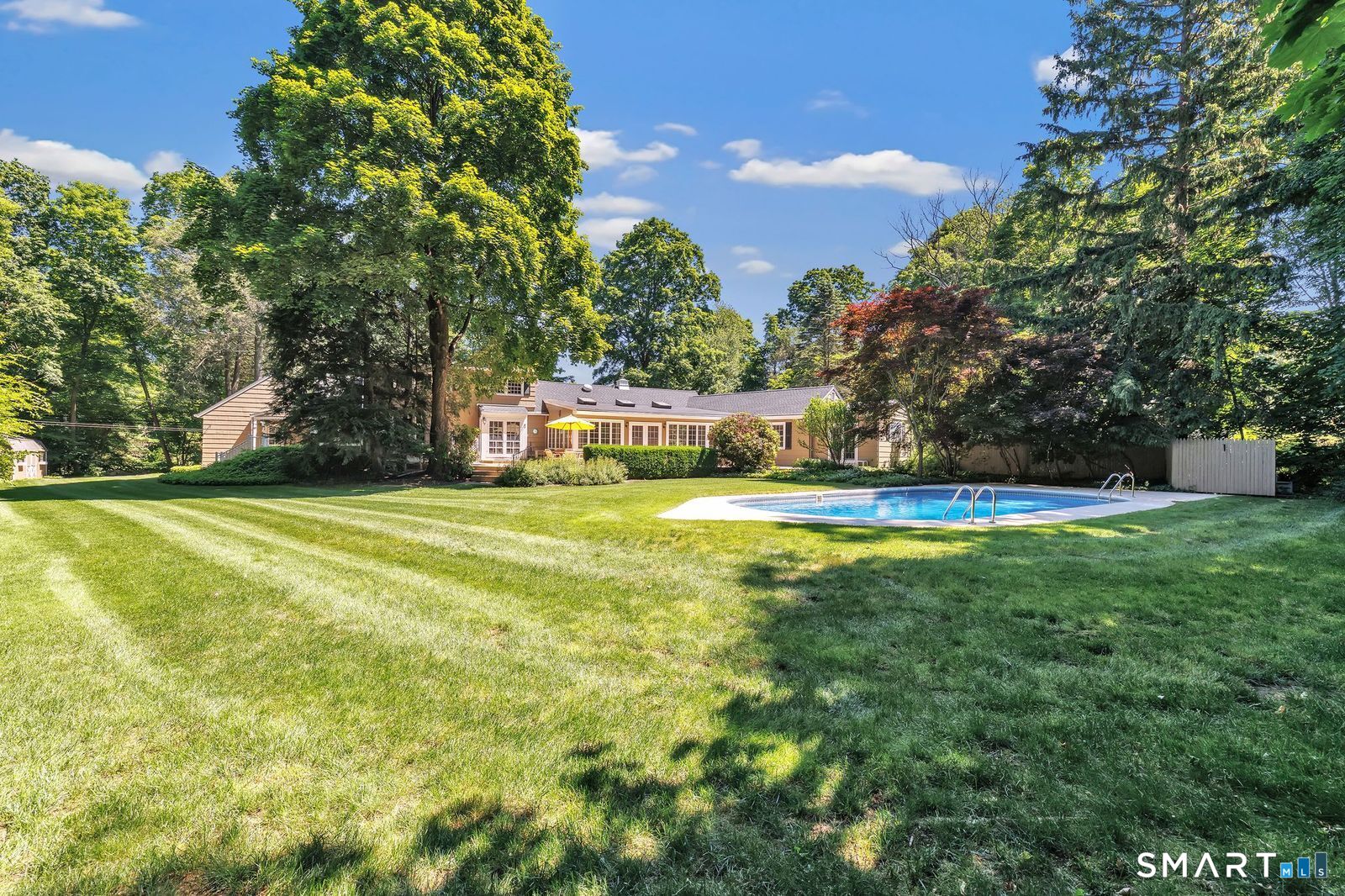 52 Mischa Hill Road Trumbull, CT 06611 - Photo 2 of 40
