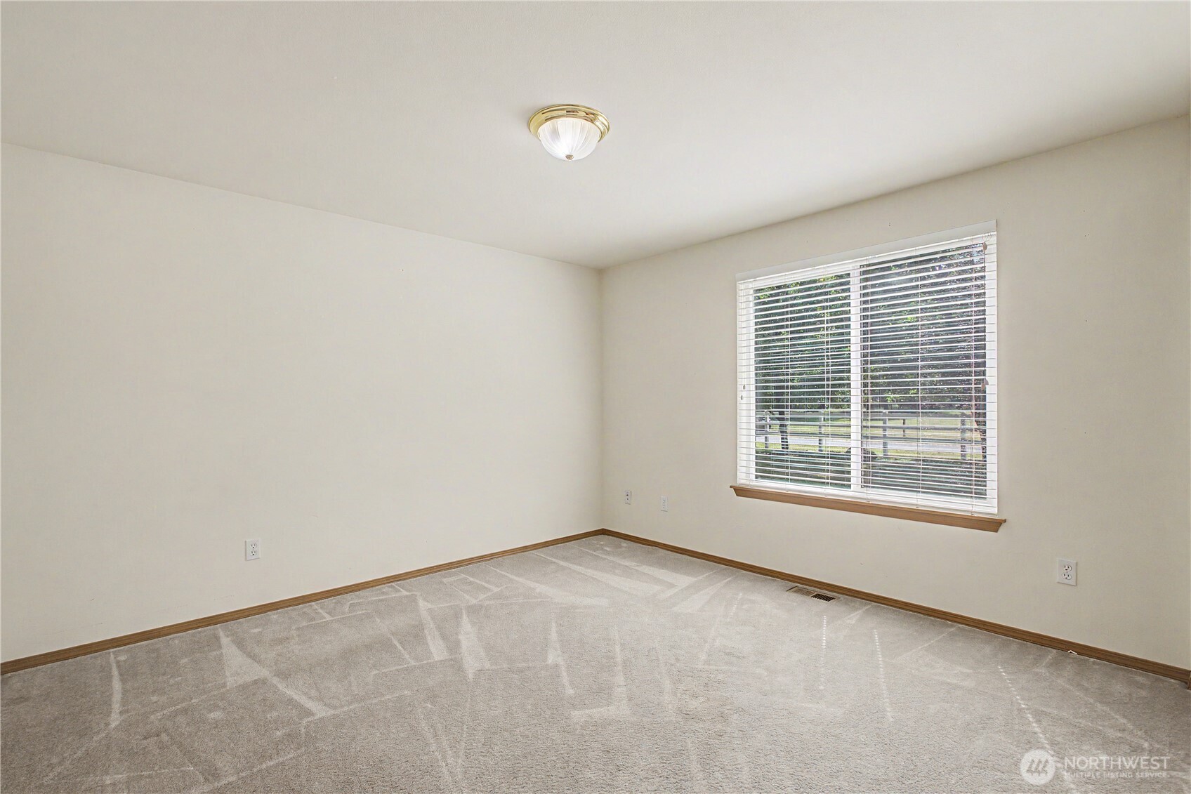 10548 179th Avenue Southwest Rochester, WA 98579 - Photo 16 of 36