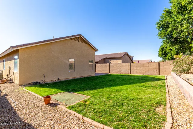 $2,250 | 6606 West Prickly Pear Trail, Phoenix, AZ 85083