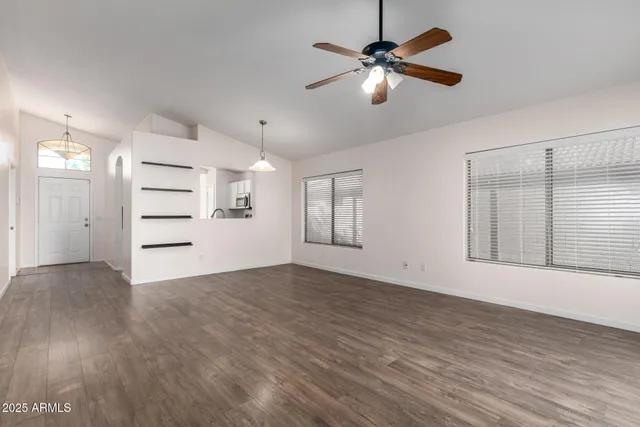 $2,250 | 6606 West Prickly Pear Trail, Phoenix, AZ 85083