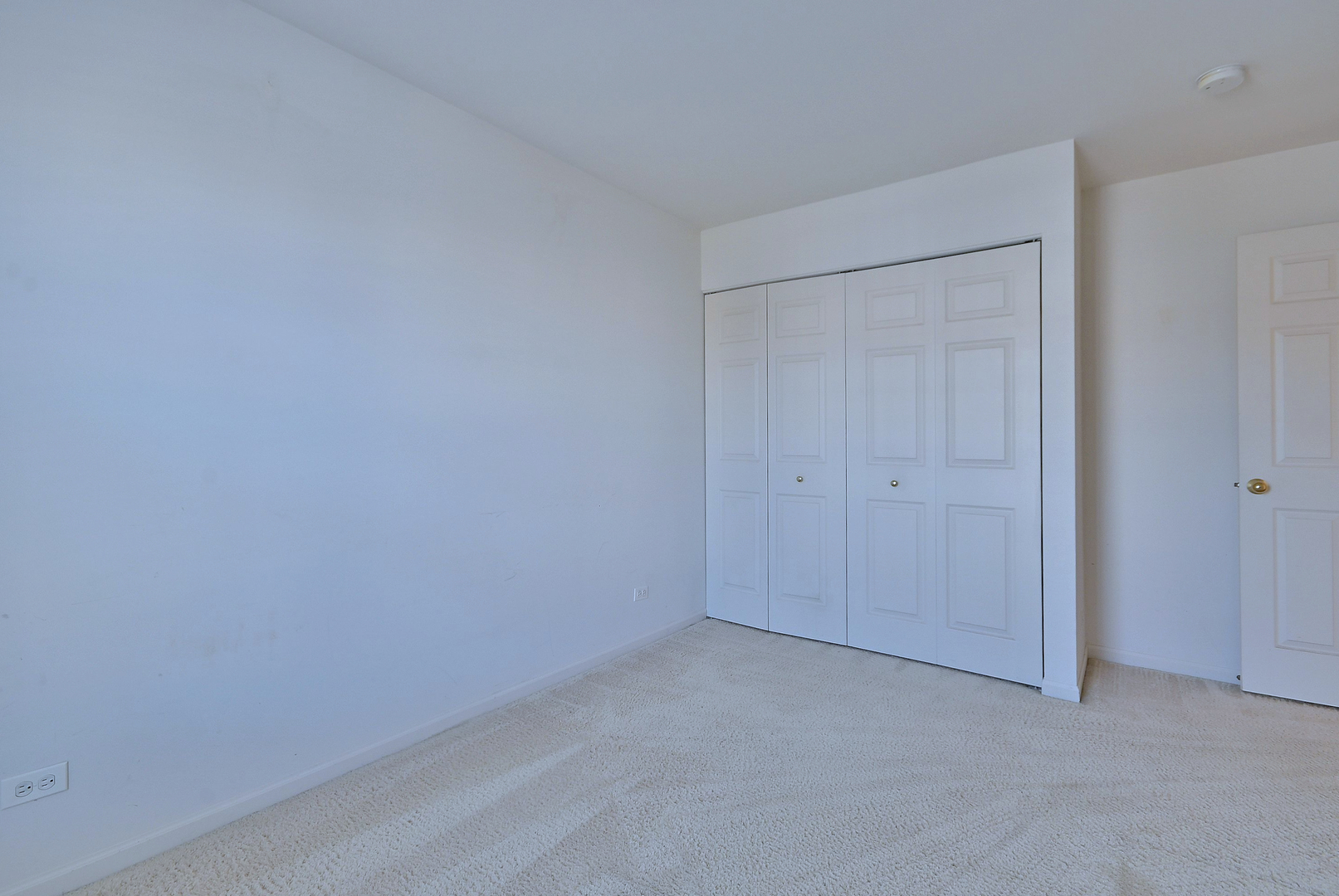 1202 Delta Drive Elgin, IL 60123 - Photo 21 of 23 a view of an empty room