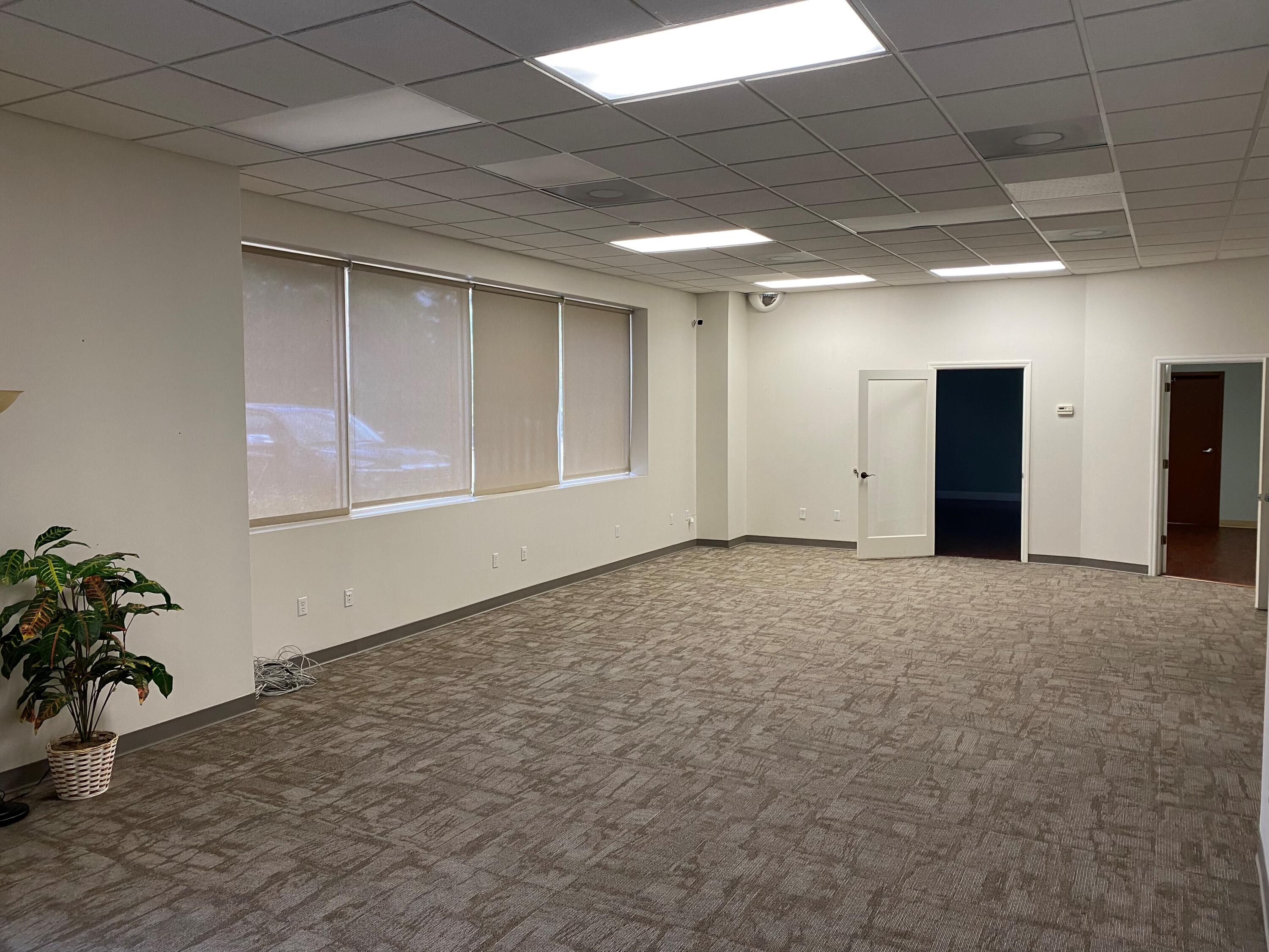 746 North Drive, Unit B Melbourne, FL 32934 - Photo 3 of 5 746 North Dr Ste B Melbourne Office area