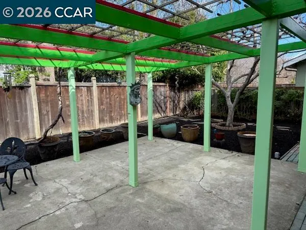 a view of outdoor space