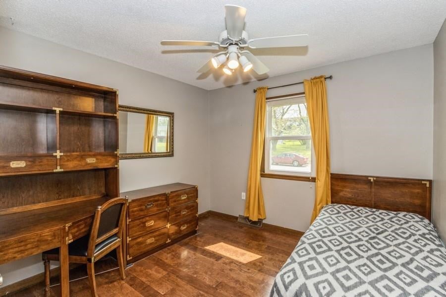 131 Country Club Road Williamsburg, IA 52361 - Photo 11 of 23 Gallery Image 11