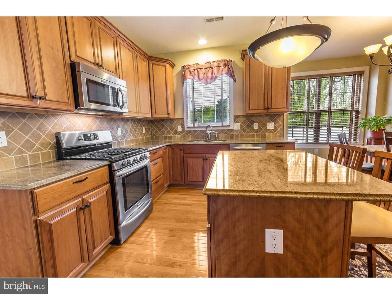 12 Castleton Lane Moorestown, NJ 08057 - Photo 5 of 25 Gallery Image 5