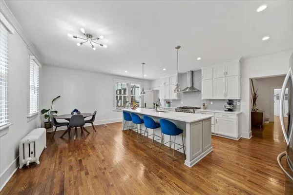 $549,000 | 1766 Carr Avenue, Memphis, TN 38104