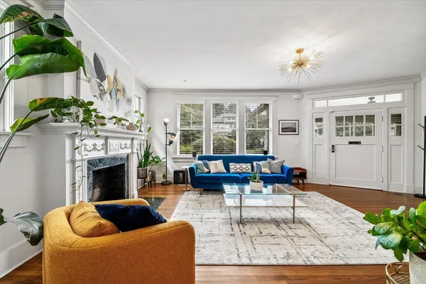 $549,000 | 1766 Carr Avenue, Memphis, TN 38104