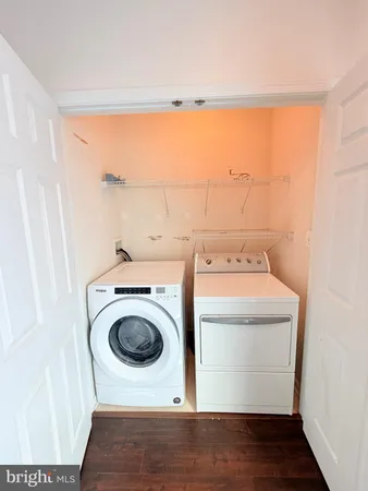 $515,000 | 42799 Sykes Terrace, Chantilly, VA 20152