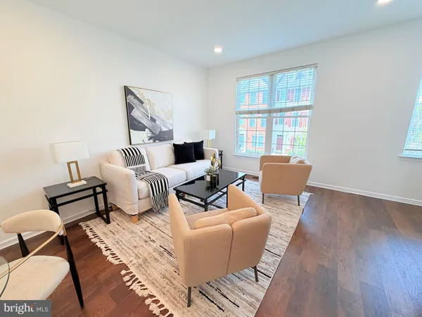 $515,000 | 42799 Sykes Terrace, Chantilly, VA 20152