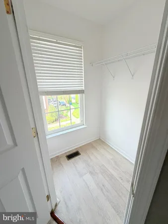 $515,000 | 42799 Sykes Terrace, Chantilly, VA 20152