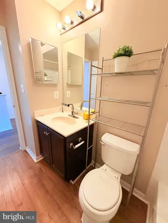 $515,000 | 42799 Sykes Terrace, Chantilly, VA 20152