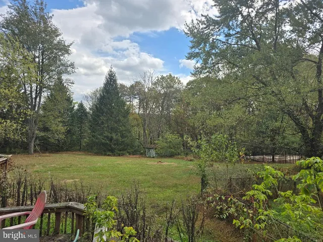 $469,900 | 285 Pine Cove Court, Lehighton, PA 18235