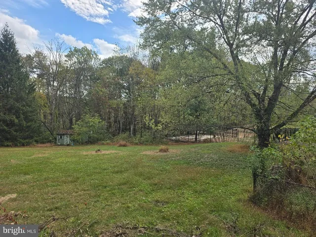 $469,900 | 285 Pine Cove Court, Lehighton, PA 18235