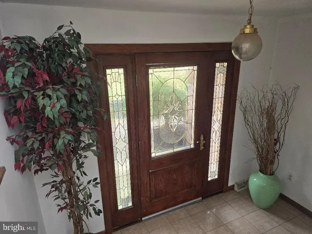 $469,900 | 285 Pine Cove Court, Lehighton, PA 18235