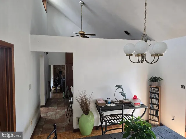 $469,900 | 285 Pine Cove Court, Lehighton, PA 18235