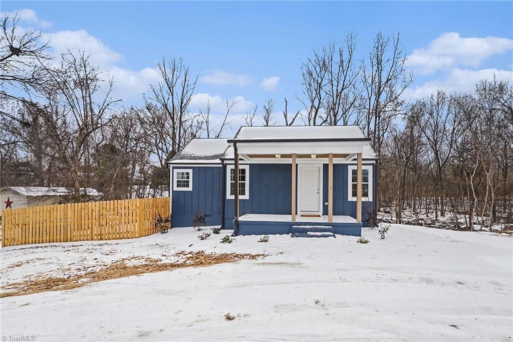 2702 Durham Street Extension Burlington, NC 27217 - Photo 2 of 31