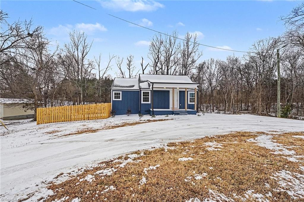 2702 Durham Street Extension Burlington, NC 27217 - Photo 4 of 31