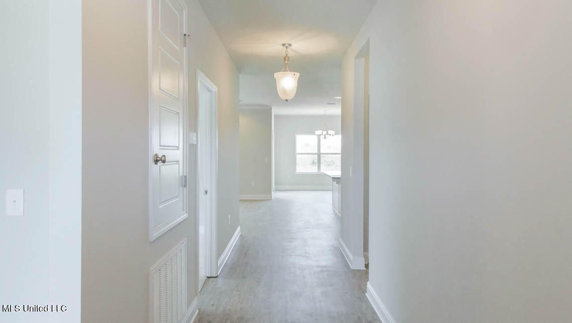 18419 Spring Hlll Drive Saucier, MS 39574 - Photo 2 of 22 Entry