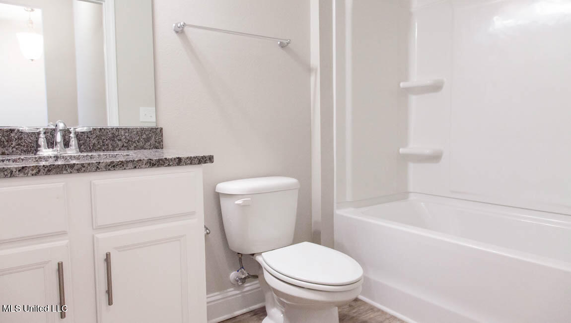 18419 Spring Hlll Drive Saucier, MS 39574 - Photo 6 of 22 Bathroom