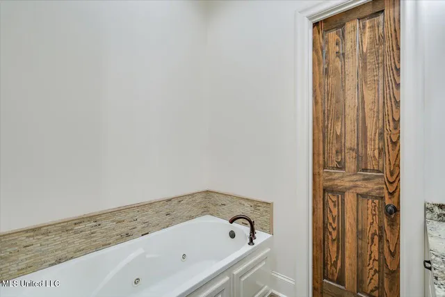 $455,000 | 106 La Salle Street, Madison, MS 39110