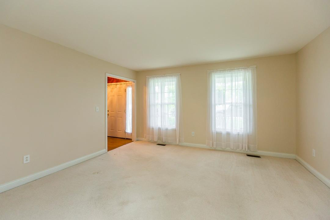 705 Ridge View Drive Nicholasville, KY 40356 - Photo 8 of 33 Photo 8