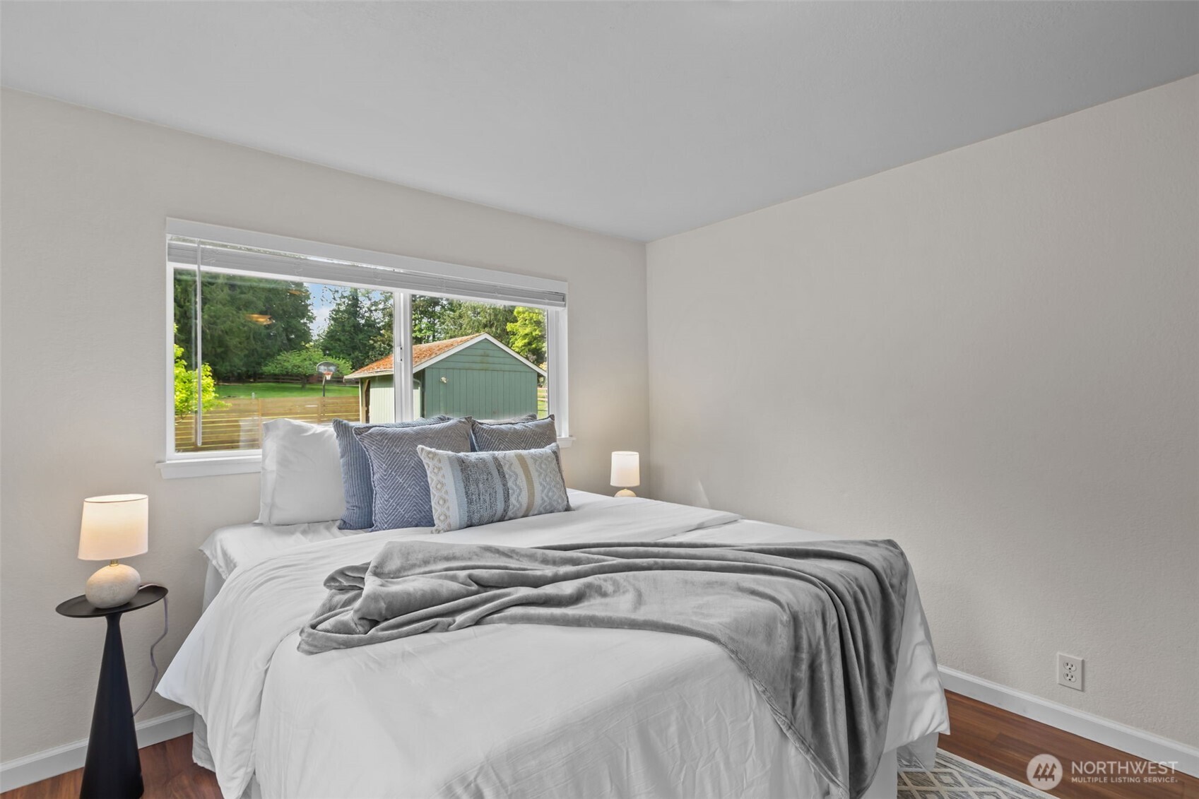 4722 Woods Road East Port Orchard, WA 98366 - Photo 17 of 40