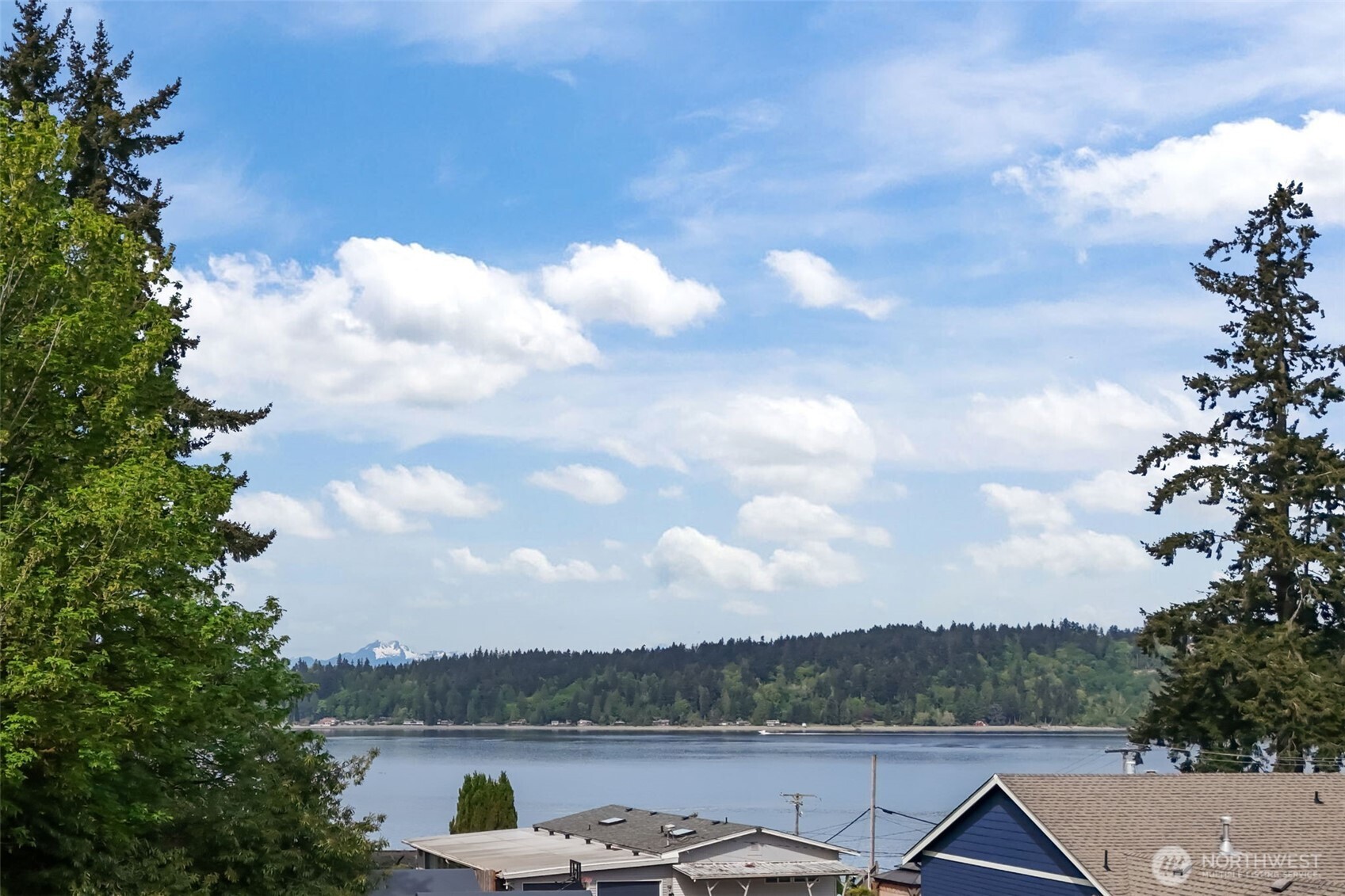 4722 Woods Road East Port Orchard, WA 98366 - Photo 32 of 40