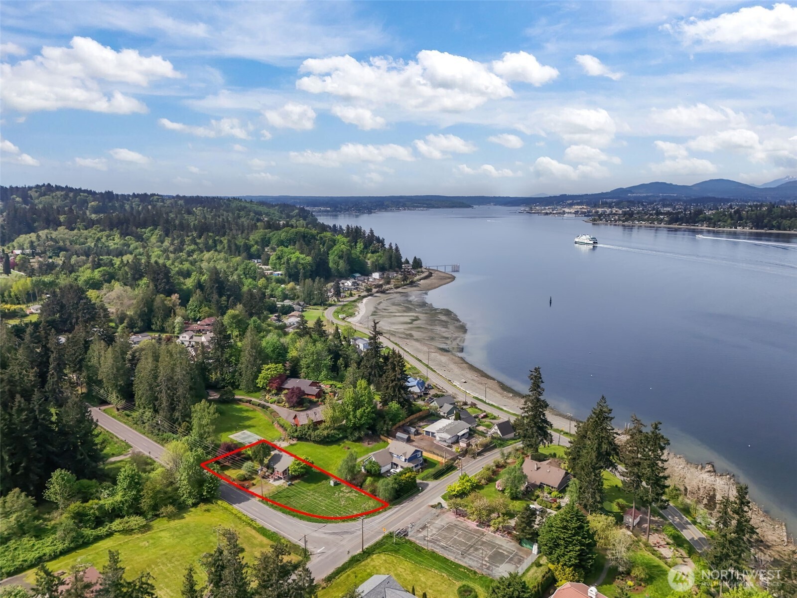 4722 Woods Road East Port Orchard, WA 98366 - Photo 38 of 40