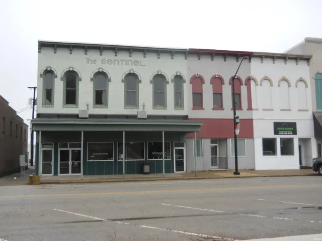 $179,000 | 118 East 8th Street, Rochester, IN 46975