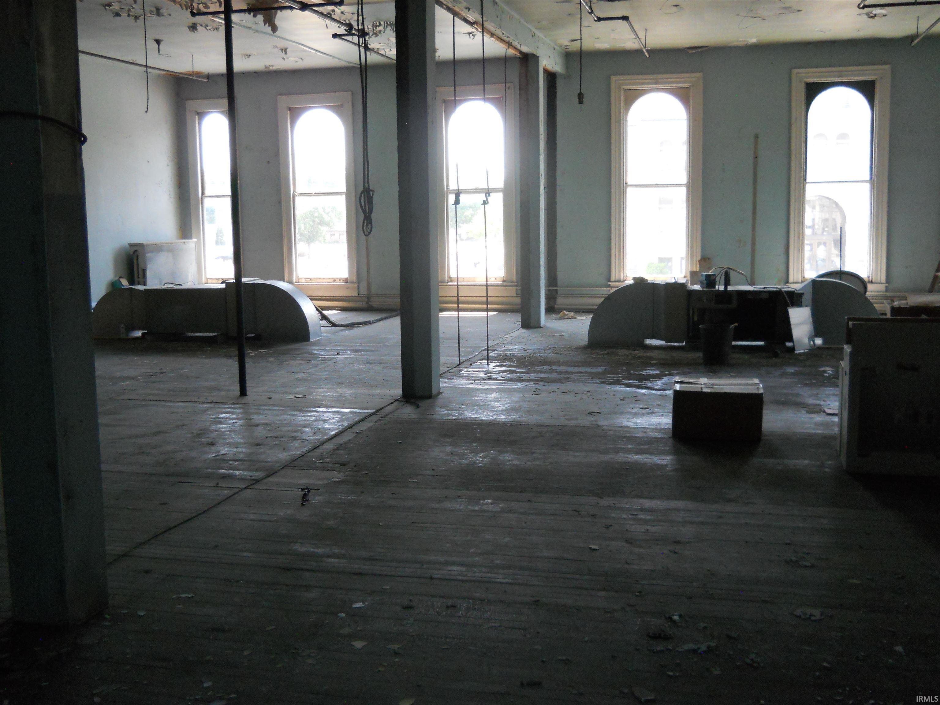 118 East 8th Street Rochester, IN 46975 - Photo 8 of 9